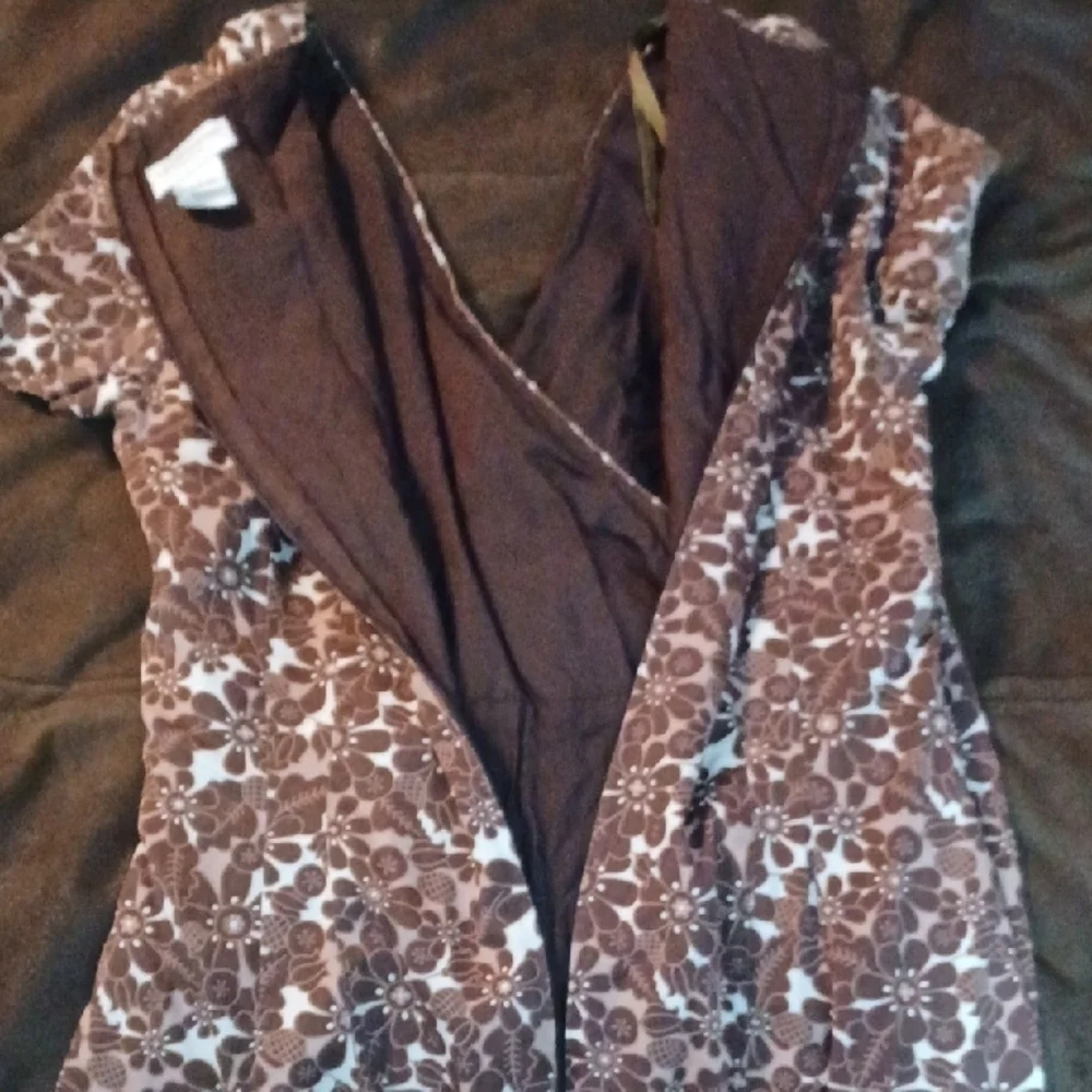Liz Claiborne Brown And Cream, With White Sequin Wrap Mini Dress
